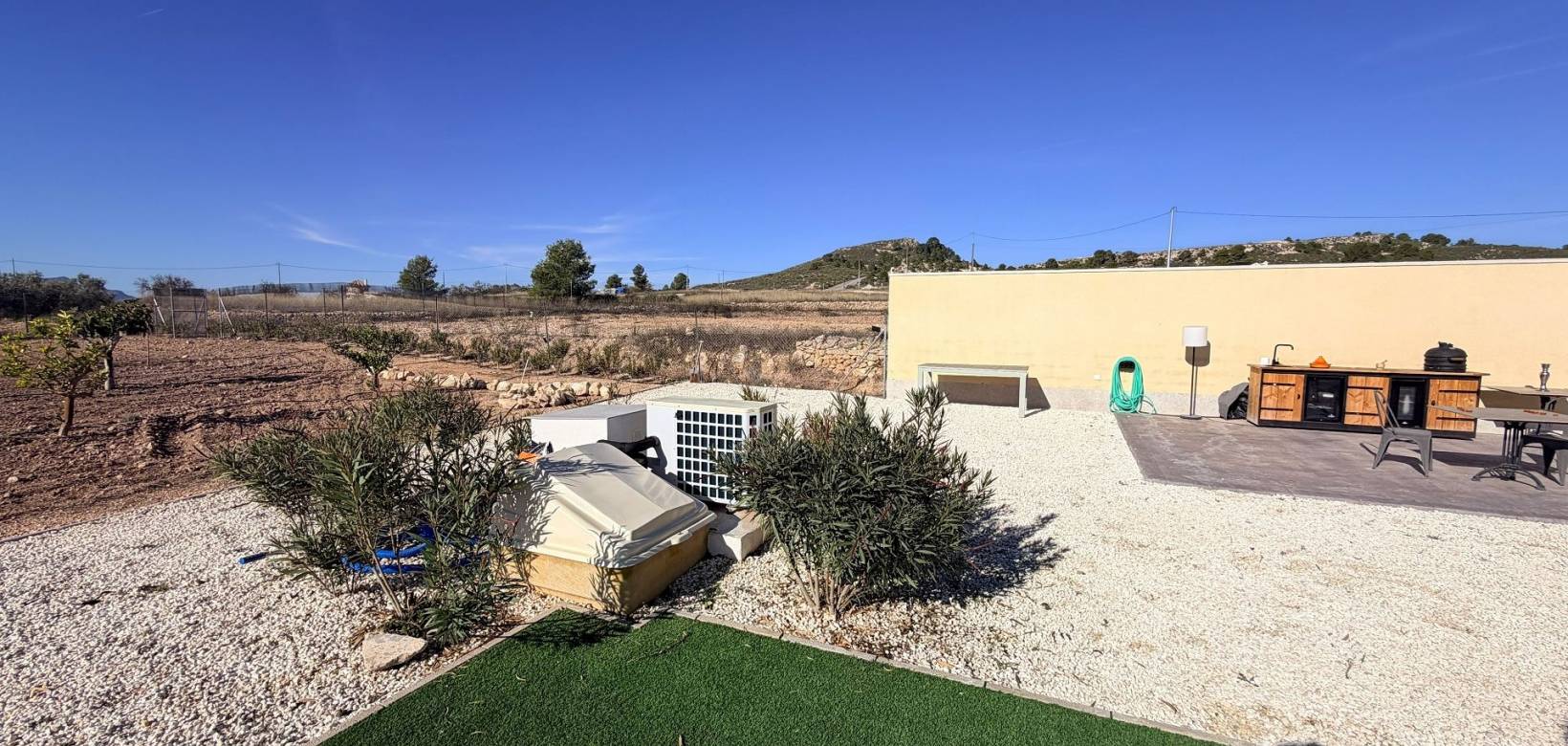 Resale - Villa - Pinoso