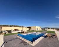 Resale - Villa - Pinoso