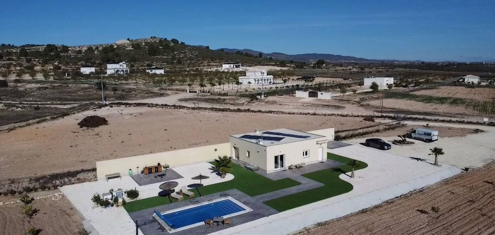 Resale - Villa - Pinoso