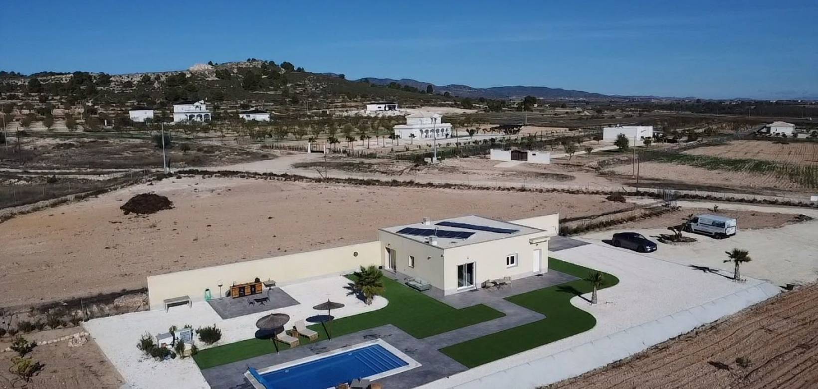 Resale - Villa - Pinoso