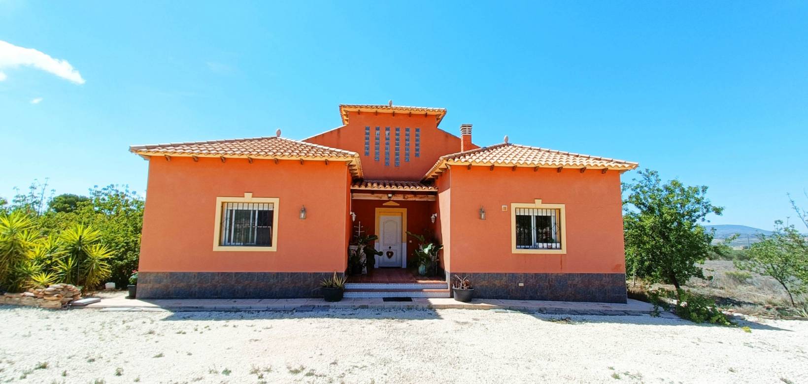 Resale - Villa - Pinoso