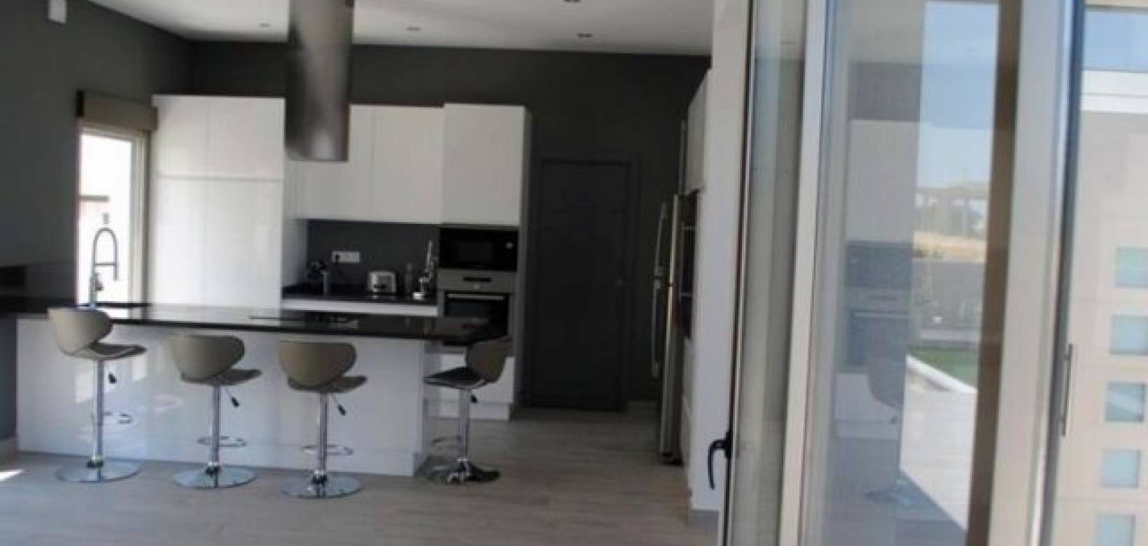 Resale - Villa - Pinoso