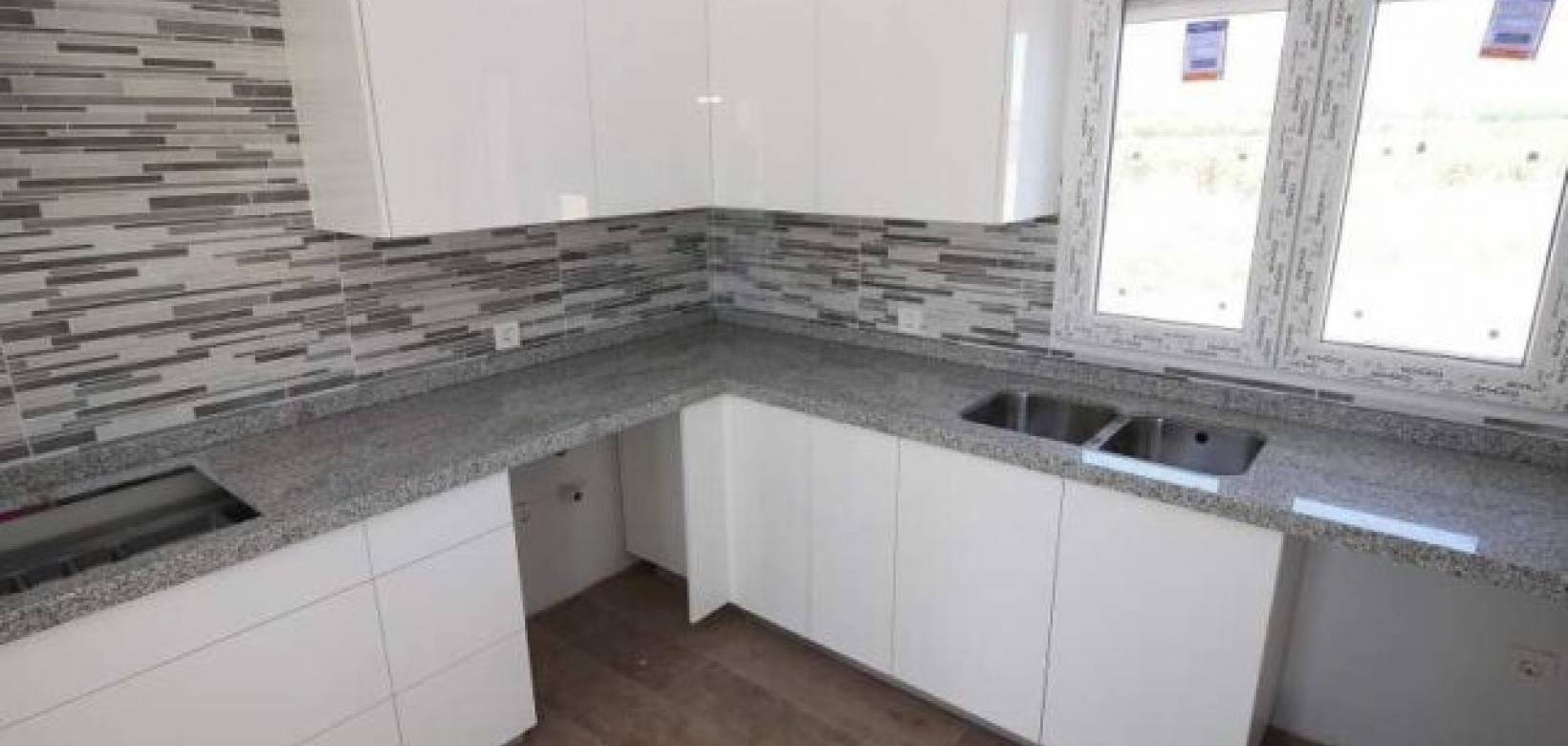 Resale - Villa - Pinoso