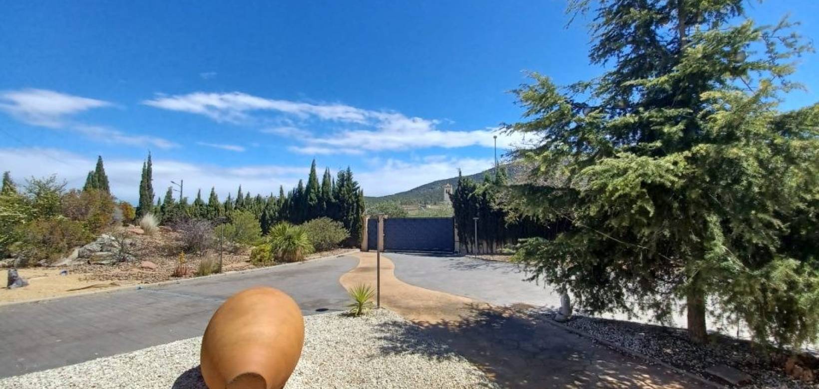 Resale - Villa - Pinoso