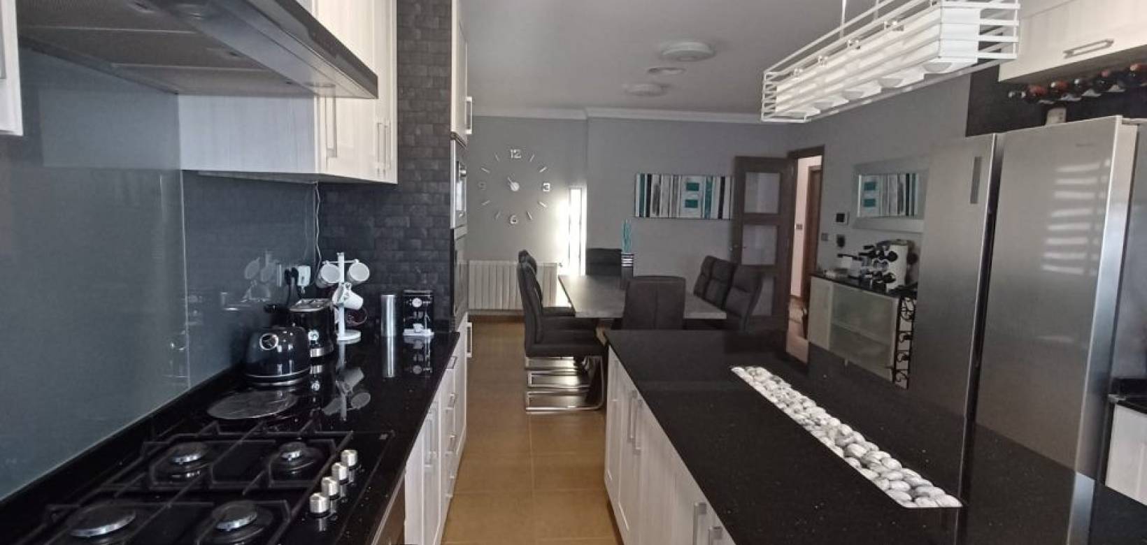 Resale - Villa - Pinoso