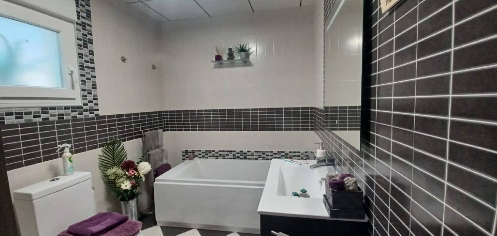 Resale - Villa - Pinoso