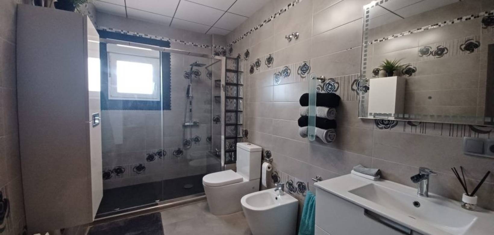 Resale - Villa - Pinoso