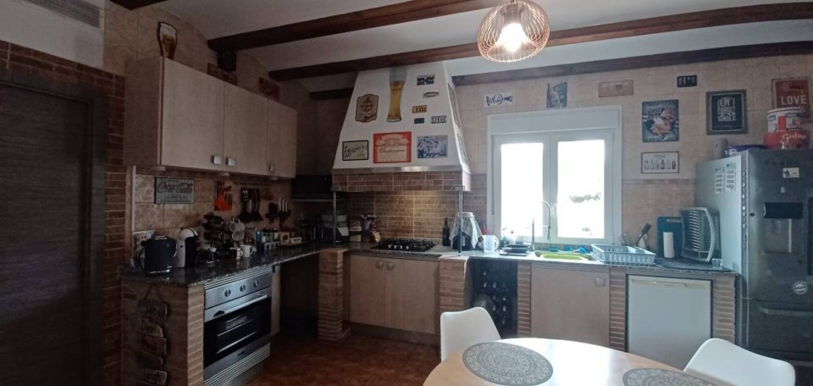 Resale - Villa - Pinoso