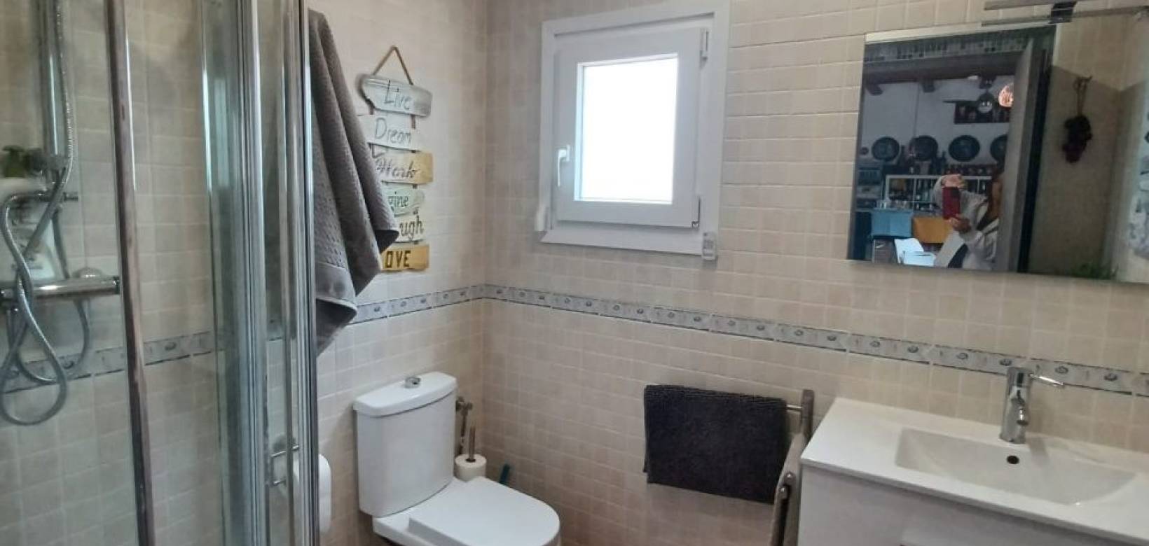 Resale - Villa - Pinoso