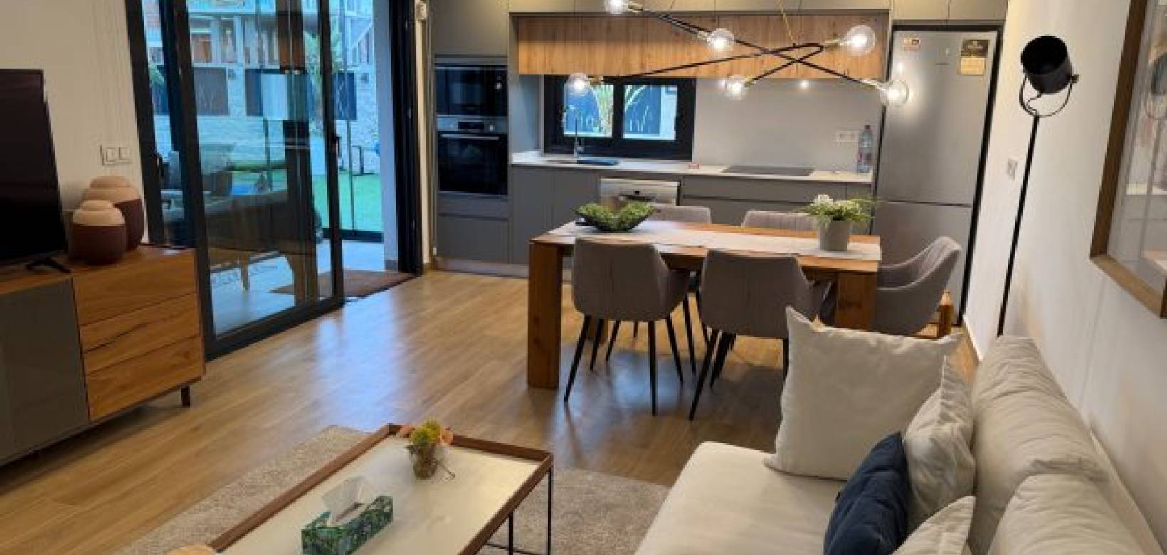 Resale - Villa - Rojales