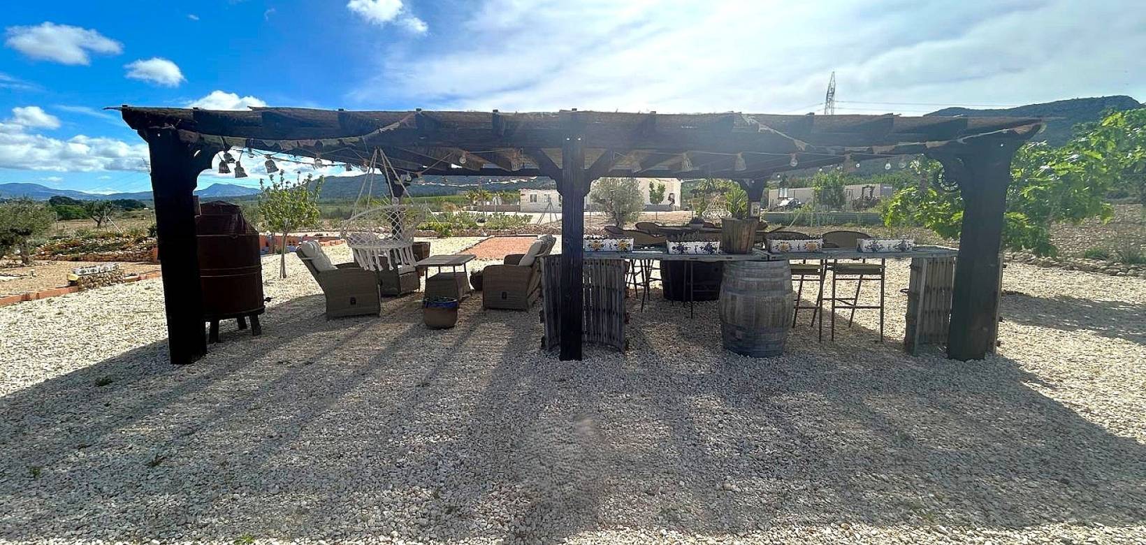 Resale - Villa - Salinas