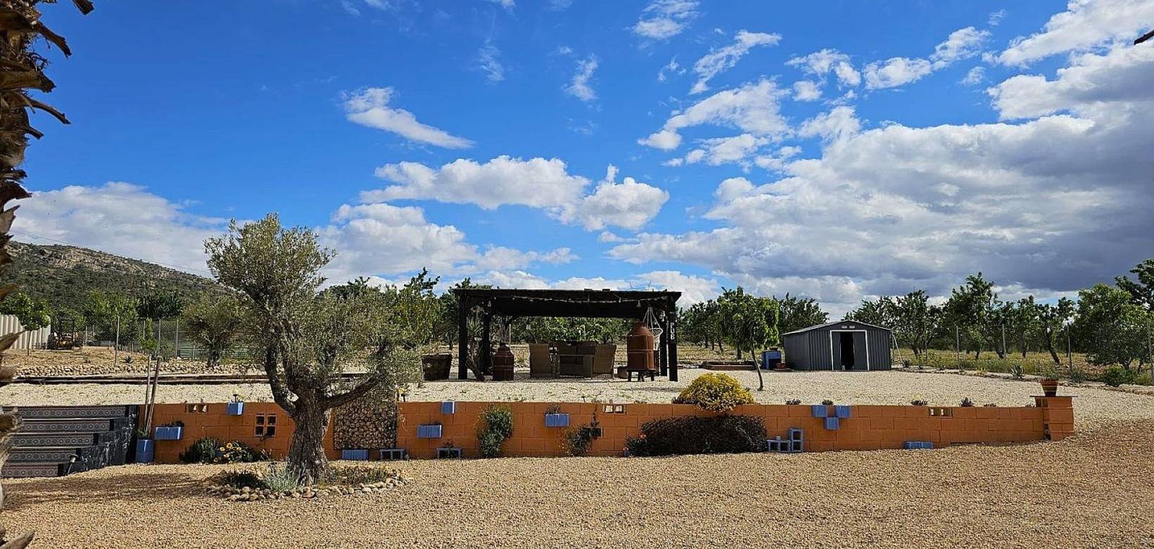 Resale - Villa - Salinas