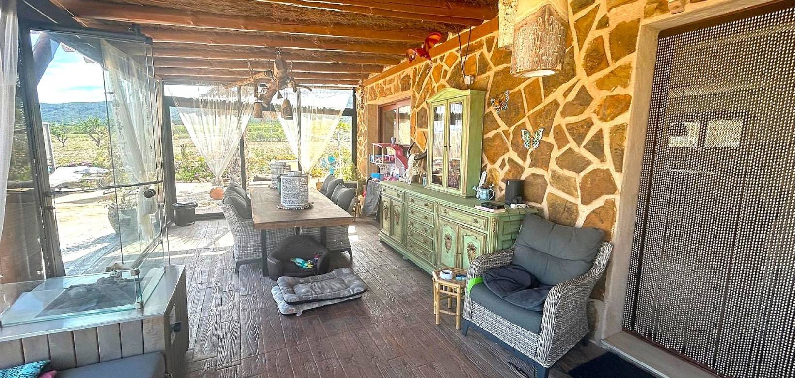 Resale - Villa - Salinas