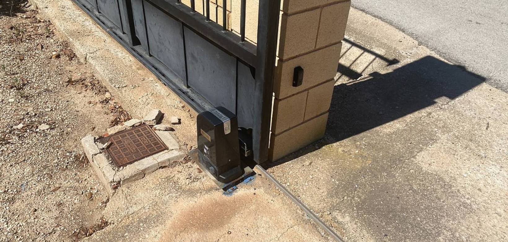 Resale - Villa - Salinas