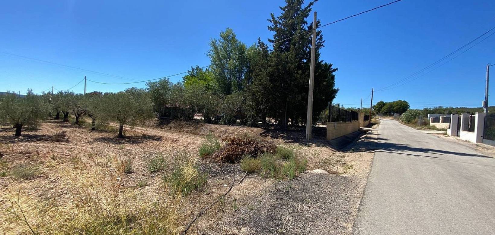 Resale - Villa - Salinas