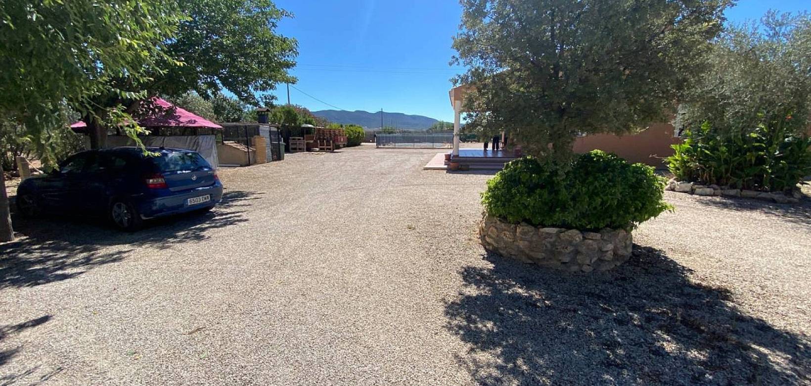 Resale - Villa - Salinas