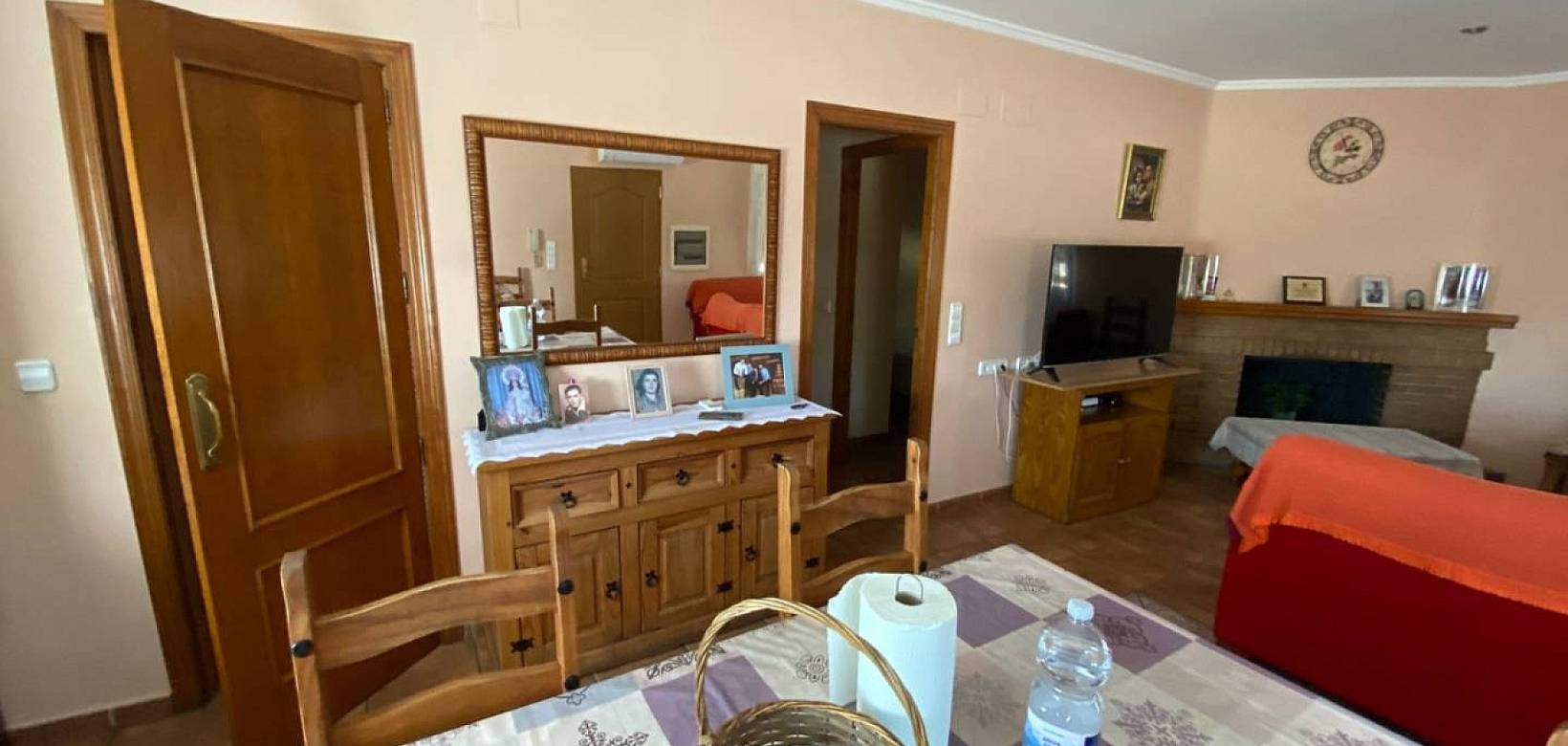 Resale - Villa - Salinas