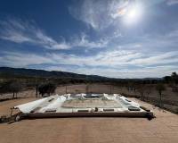 Resale - Villa - Sax