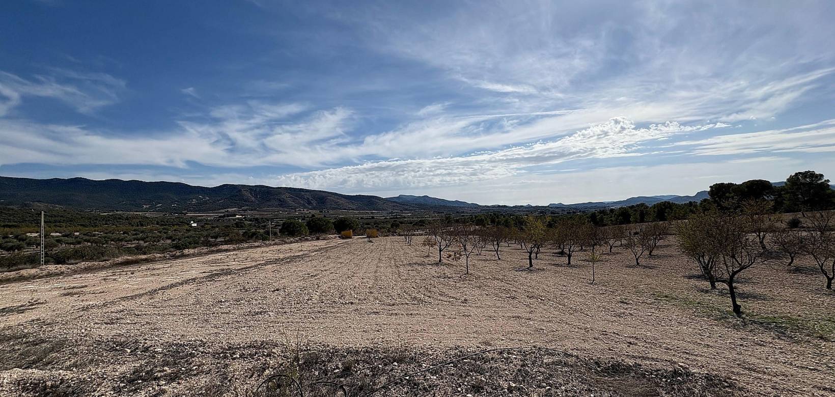 Resale - Villa - Sax