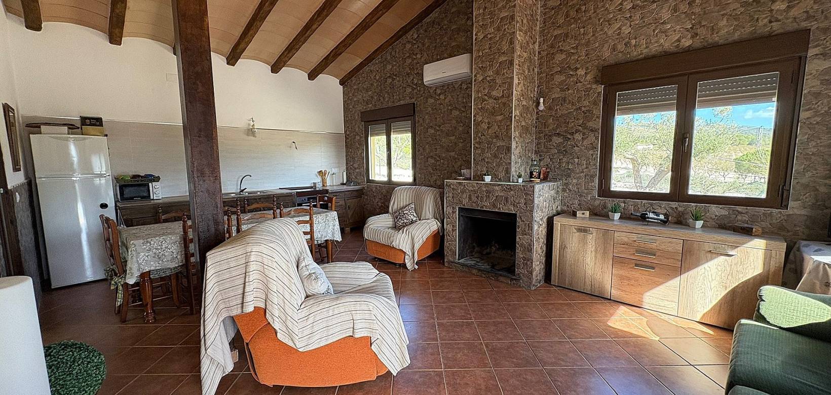 Resale - Villa - Sax