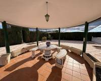 Resale - Villa - Sax