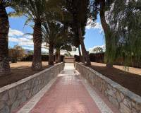 Resale - Villa - Sax