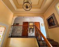 Resale - Villa - Sax