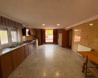 Resale - Villa - Sax