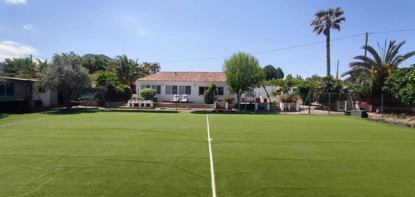 Resale - Villa - Sax