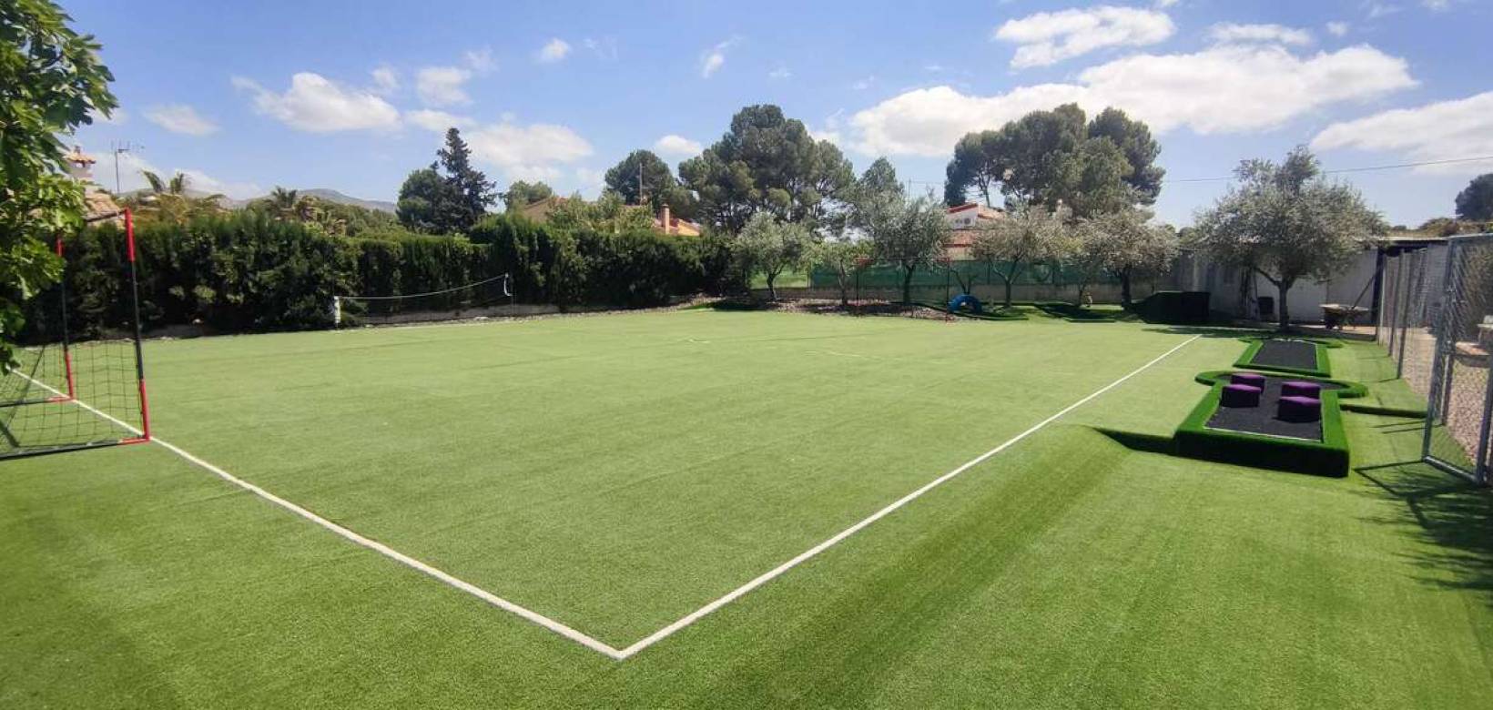 Resale - Villa - Sax