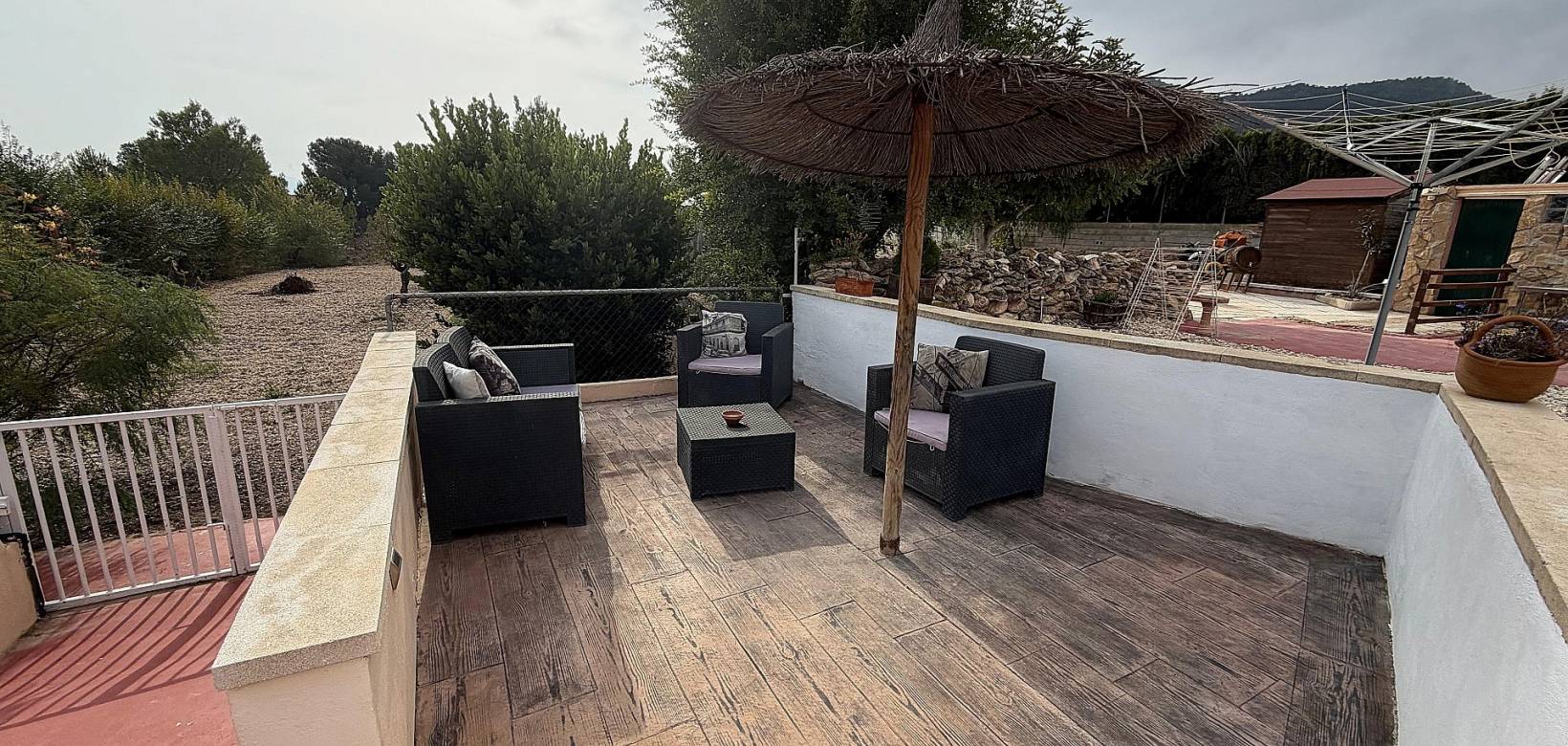 Resale - Villa - Sax