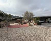 Resale - Villa - Sax