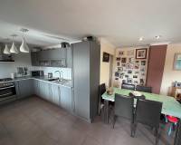 Resale - Villa - Sax