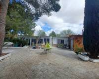 Resale - Villa - Sax
