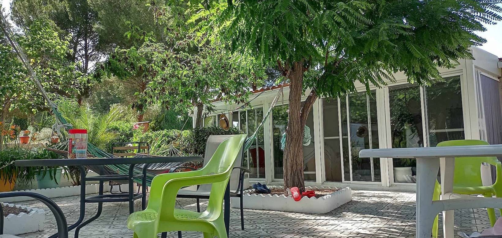 Resale - Villa - Sax