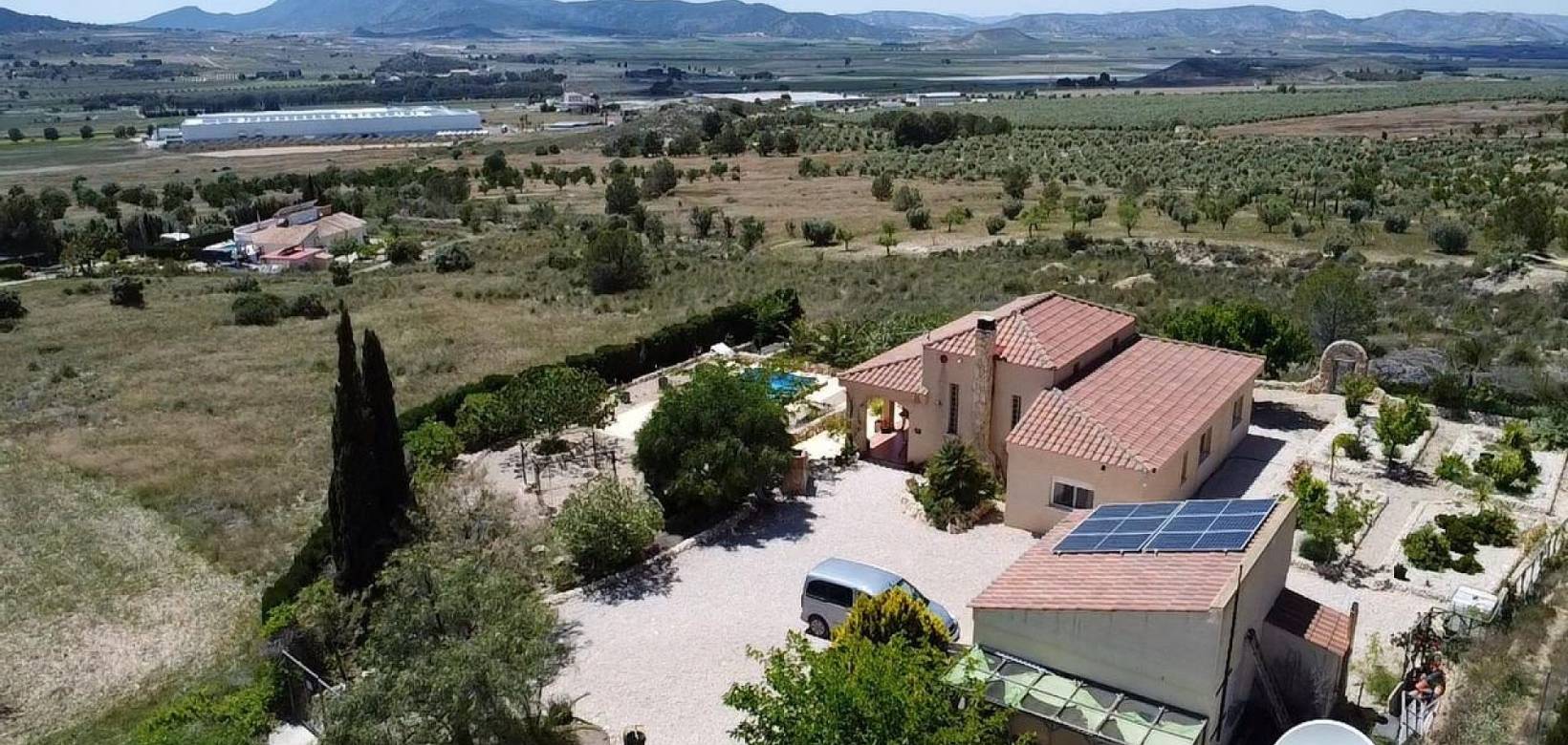Resale - Villa - Sax