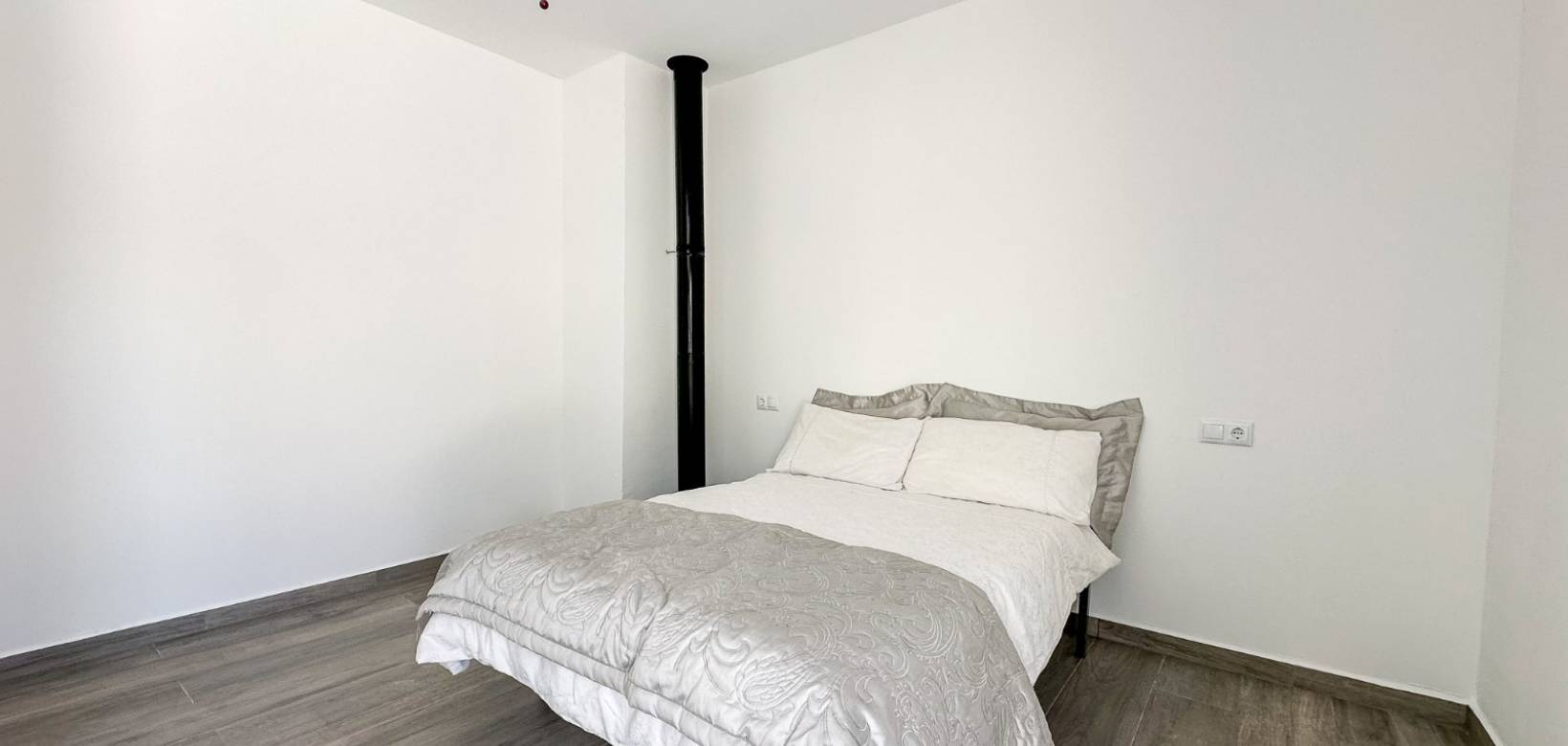 Resale - Villa / Semi detached - Barbarroja