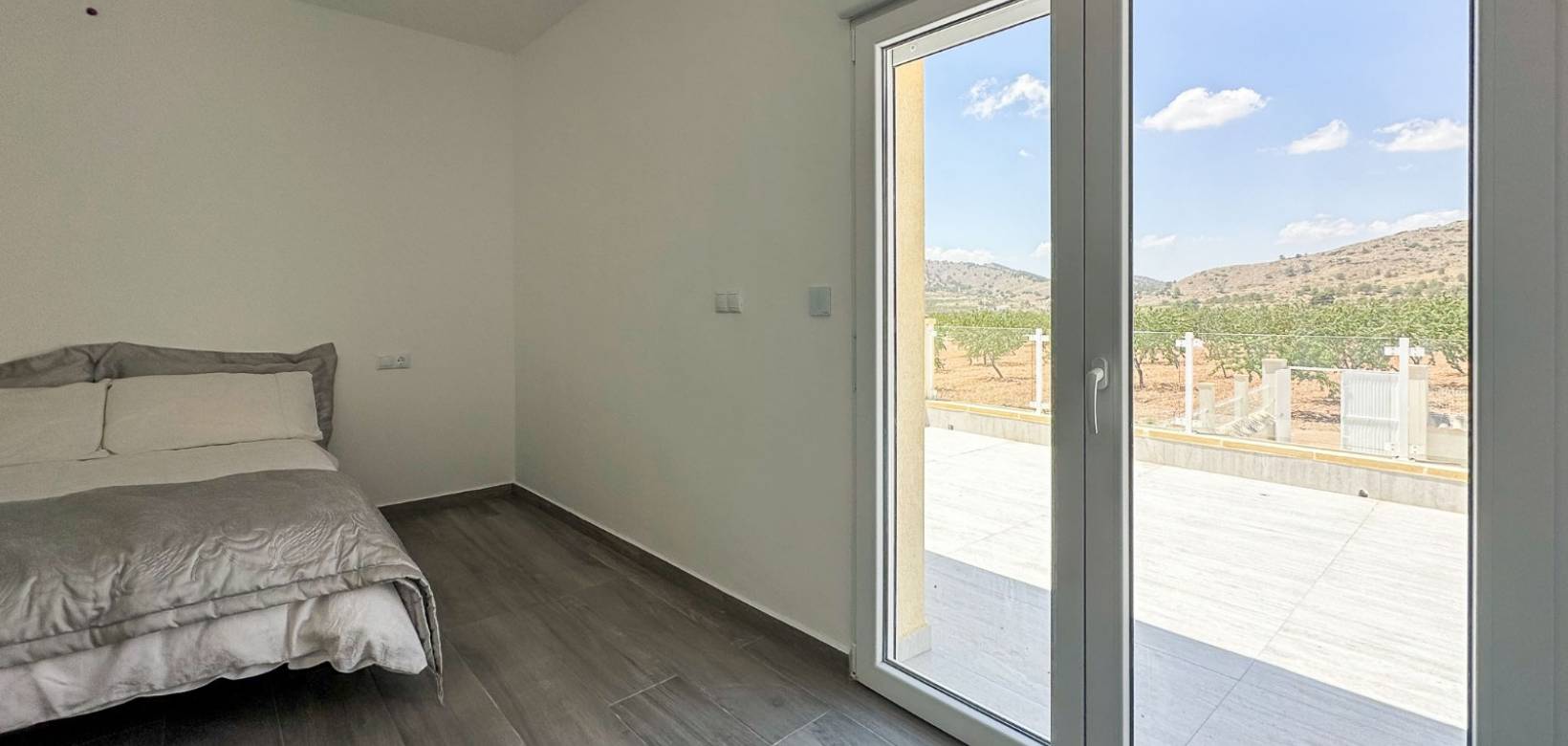 Resale - Villa / Semi detached - Barbarroja