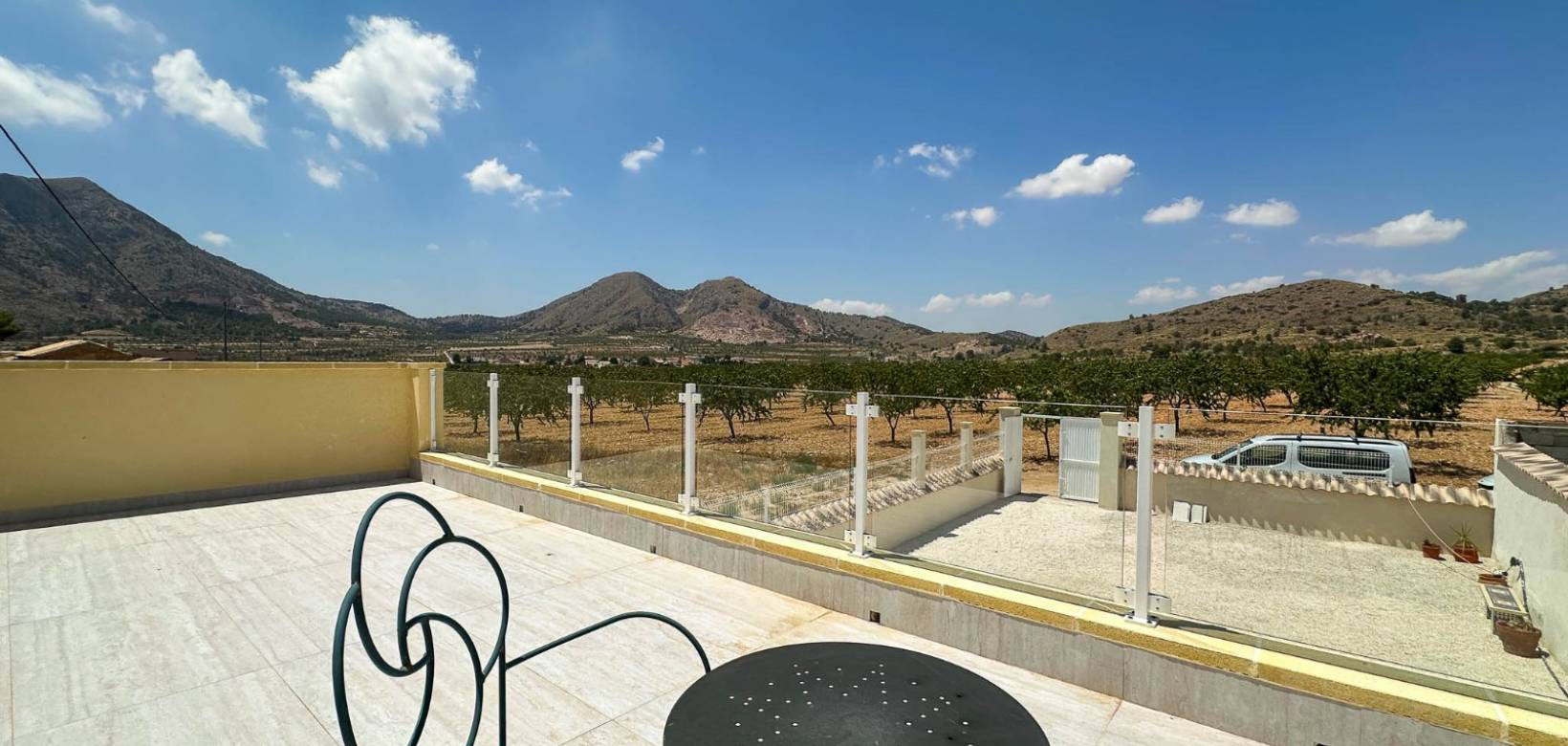 Resale - Villa / Semi detached - Barbarroja
