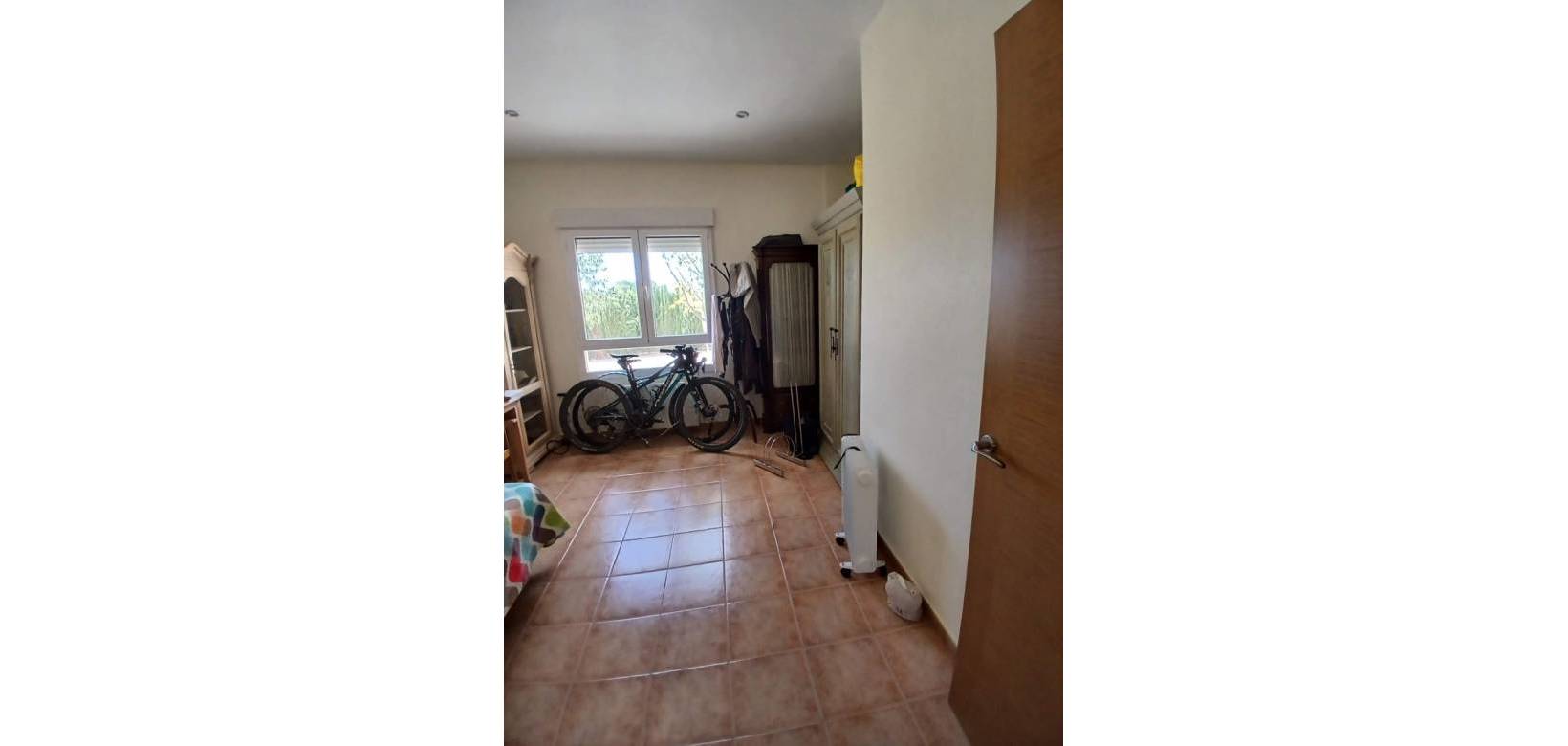 Resale - Villa - Yecla