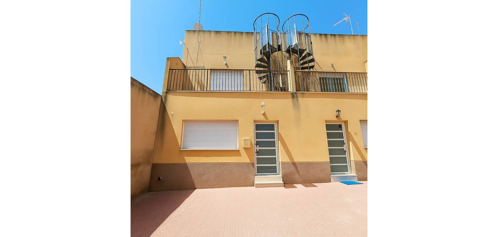 Revente - Appartement - Hondón de los Frailes