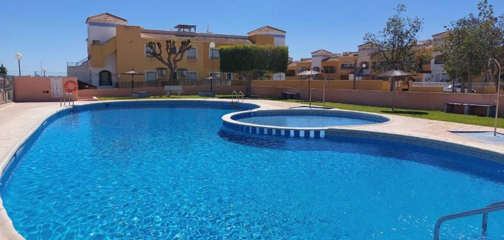 Revente - Appartement - Los Montesinos - La Herrada