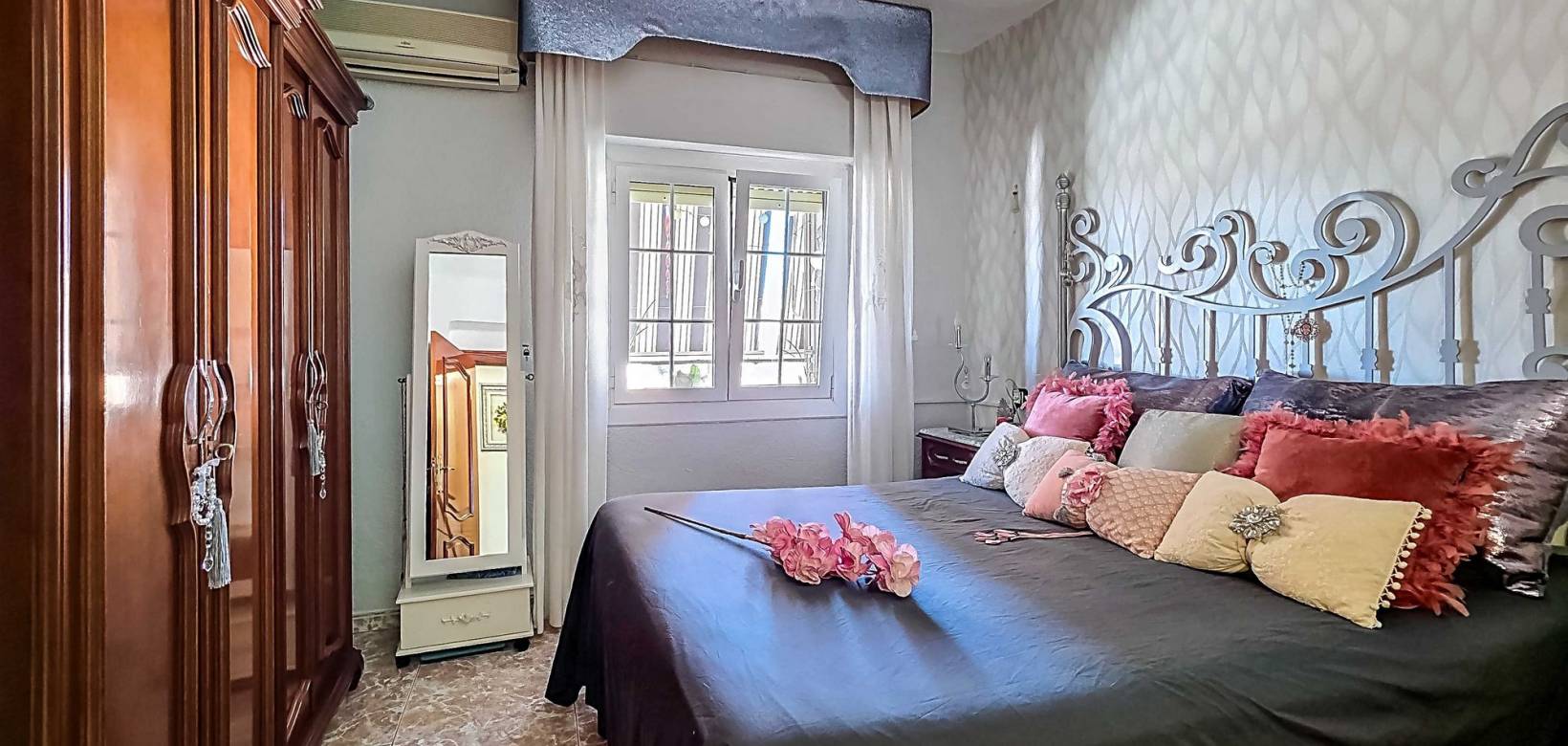 Revente - Appartement - Pinoso  - Pinoso