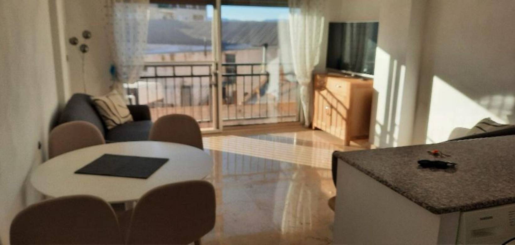 Revente - Appartement - Pinoso  - Pinoso