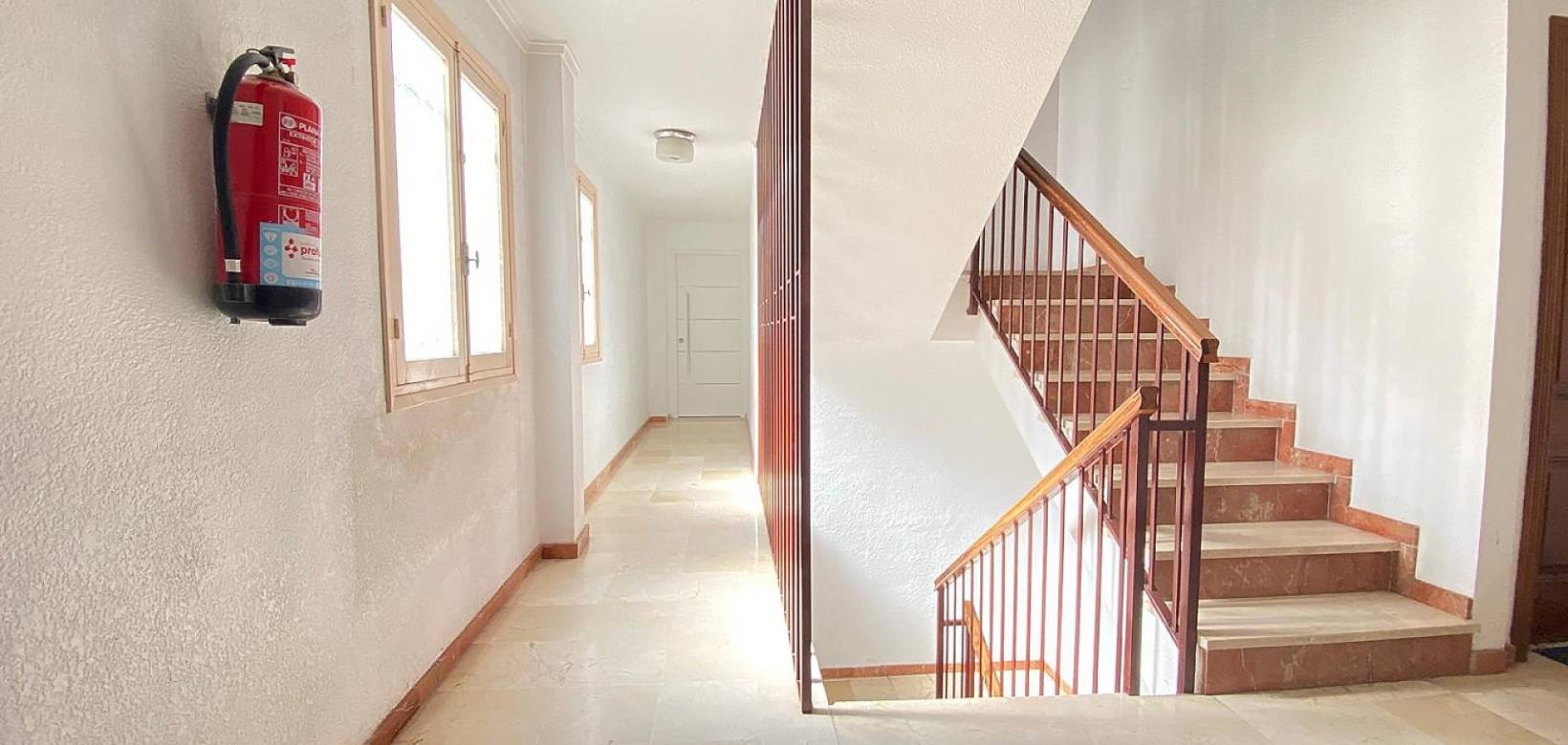 Revente - Appartement - Pinoso  - Pinoso