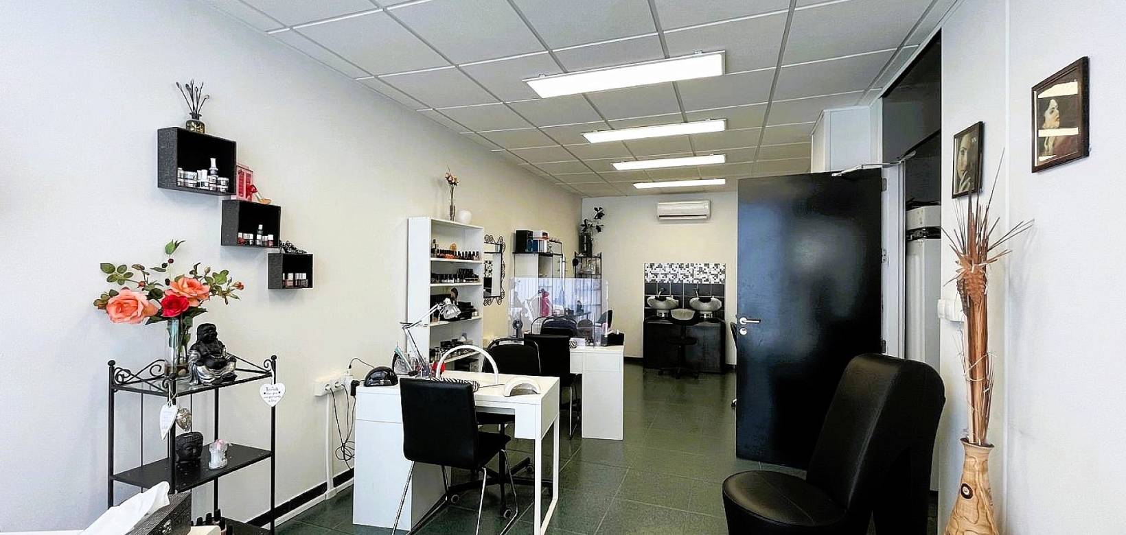 Revente - Business - Castalla