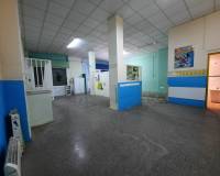 Revente - Commercial - Petrer