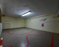 Revente - Commercial - Petrer