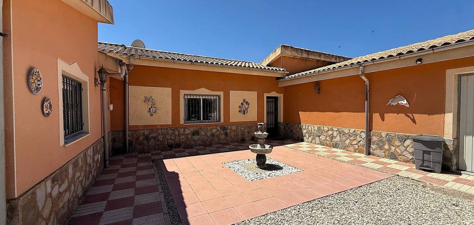 Revente - Country house - Castalla