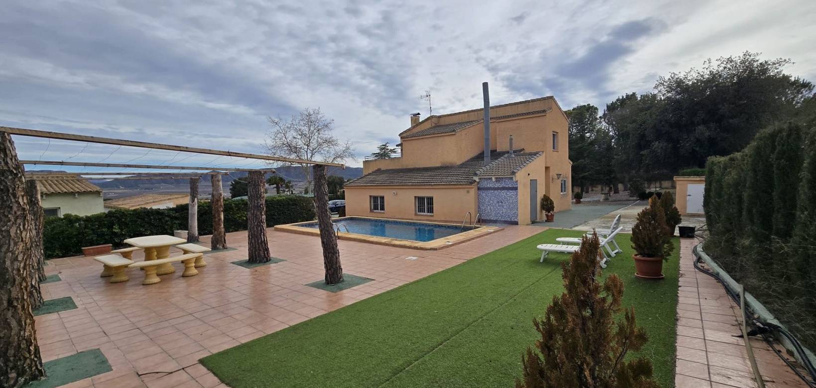 Revente - Country house - Salinas